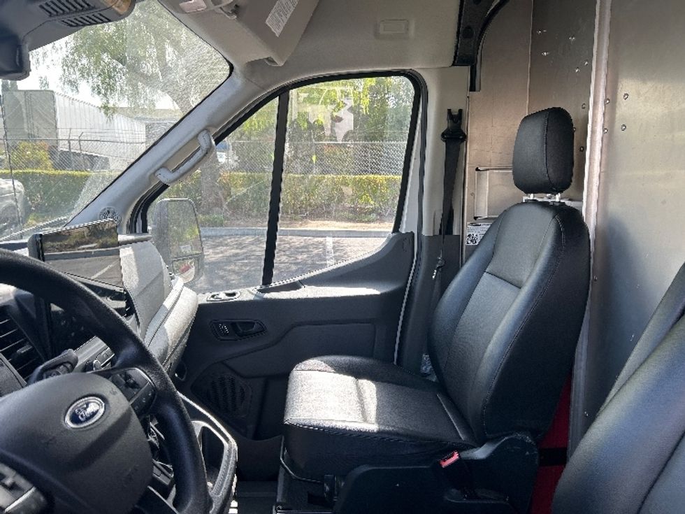 Cargo Van (Panel Van)-Light and Medium Duty Trucks-Ford-2022-Transit 350-Torrance-CA-65,580\n\t\tmiles-$ 44,250 - Image 19