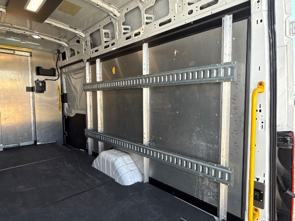 Cargo Van (Panel Van)-Light and Medium Duty Trucks-Ford-2022-Transit 350-West Sacramento-CA-42,003\n\t\tmiles-$ 44,750 - Image 11