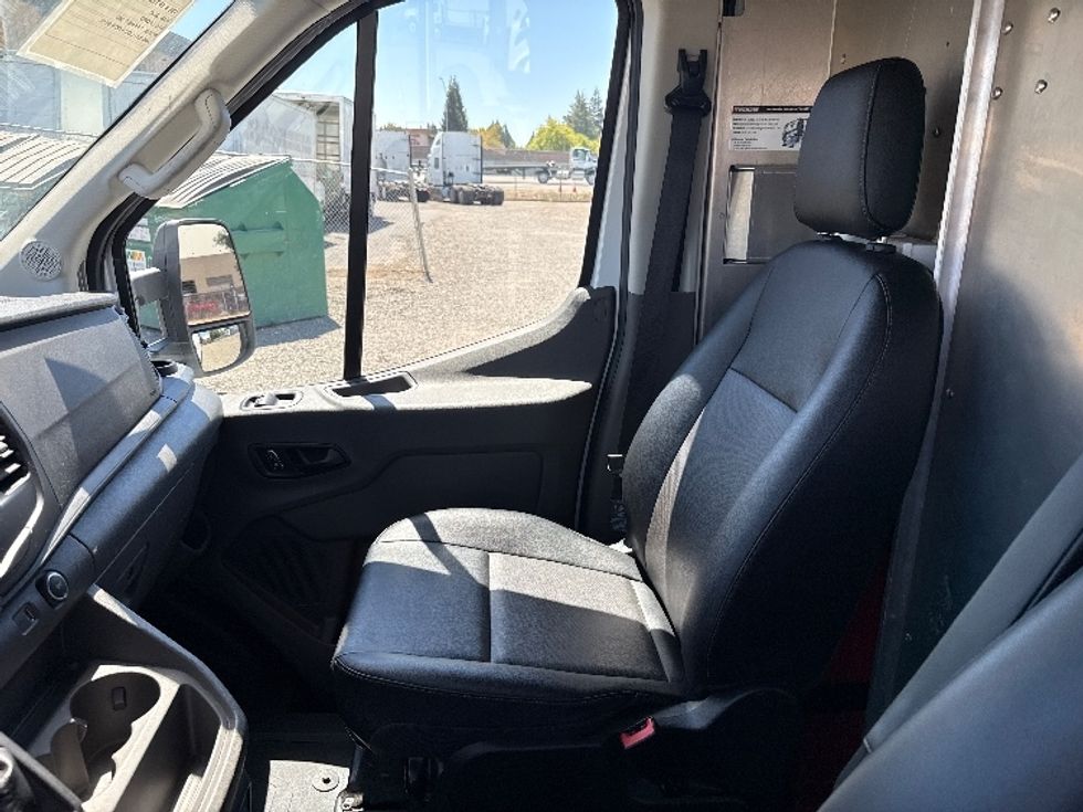 Cargo Van (Panel Van)-Light and Medium Duty Trucks-Ford-2022-Transit 350-West Sacramento-CA-42,003\n\t\tmiles-$ 44,750 - Image 18