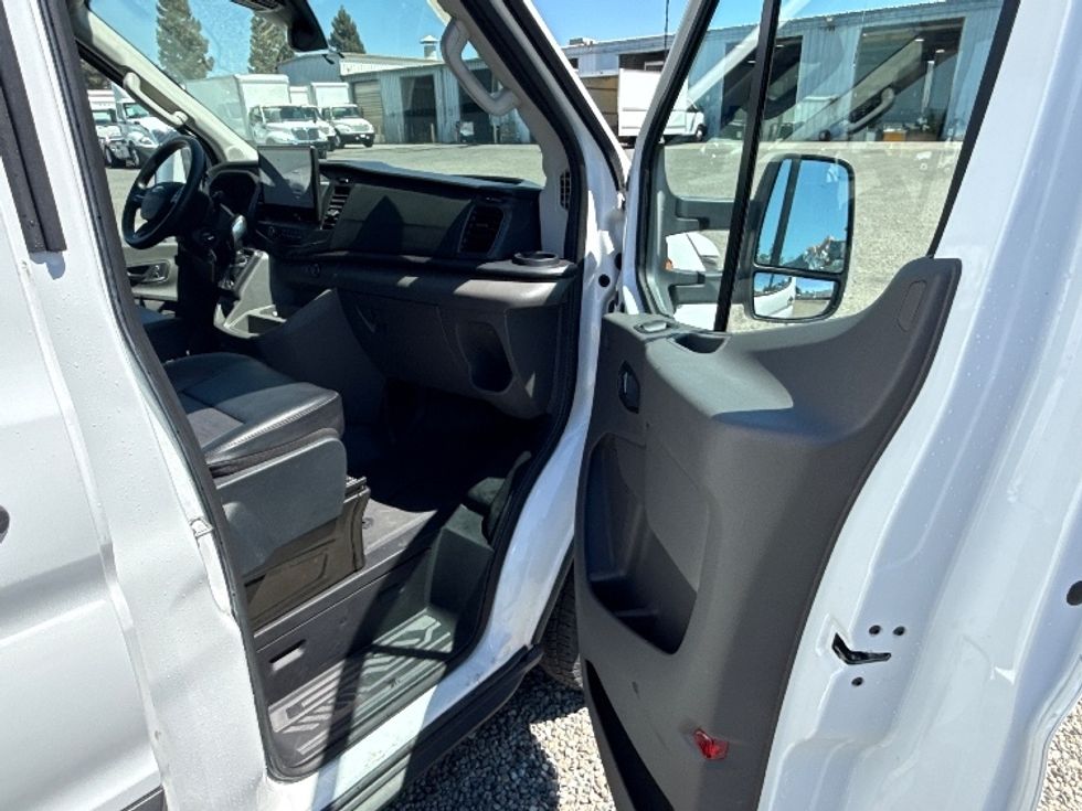 Cargo Van (Panel Van)-Light and Medium Duty Trucks-Ford-2022-Transit 350-West Sacramento-CA-42,003\n\t\tmiles-$ 44,750 - Image 19