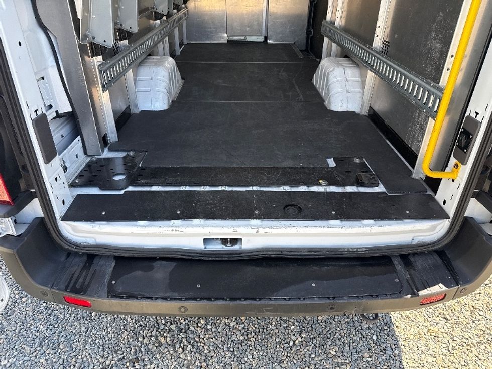 Cargo Van (Panel Van)-Light and Medium Duty Trucks-Ford-2022-Transit 350-West Sacramento-CA-42,003\n\t\tmiles-$ 44,750 - Image 9