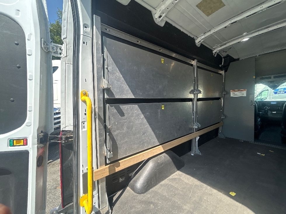Cargo Van (Panel Van)-Light and Medium Duty Trucks-Ford-2023-Transit 250-Alexandria-VA-63,279\n\t\tmiles-$ 42,500 - Image 11