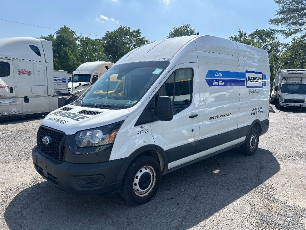 Cargo Van (Panel Van)-Light and Medium Duty Trucks-Ford-2023-Transit 250-Alexandria-VA-63,279\n\t\tmiles-$ 42,500 - Image 3