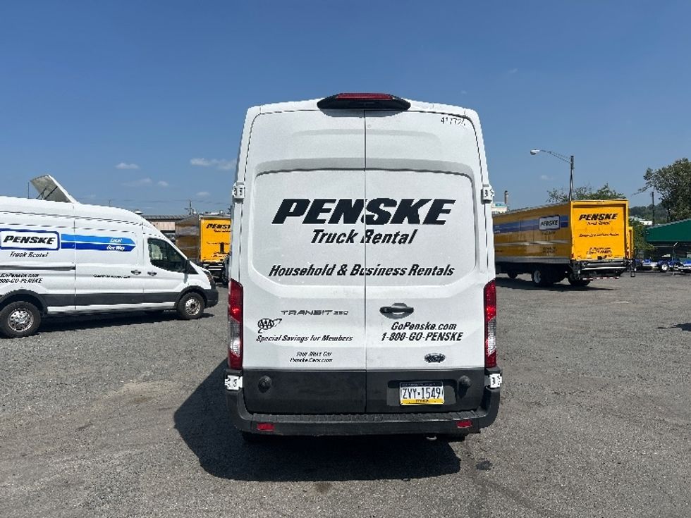 Cargo Van (Panel Van)-Light and Medium Duty Trucks-Ford-2023-Transit 250-Alexandria-VA-63,279\n\t\tmiles-$ 42,500 - Image 7