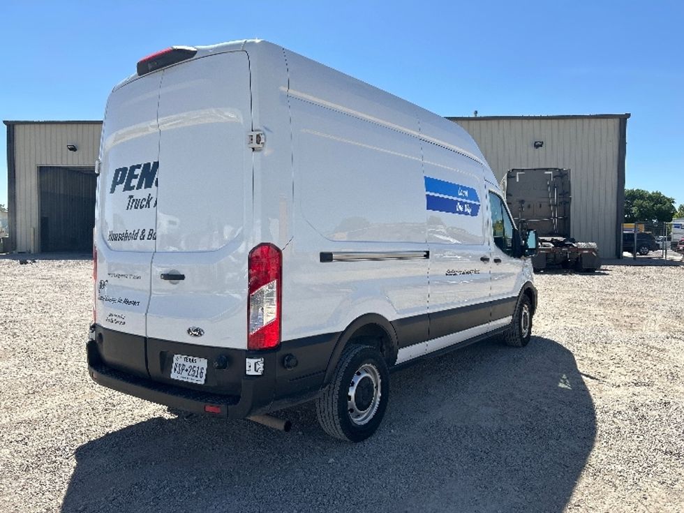 Cargo Van (Panel Van)-Light and Medium Duty Trucks-Ford-2023-Transit 250-Amarillo-TX-120,081\n\t\tmiles-$ 34,500 - Image 12