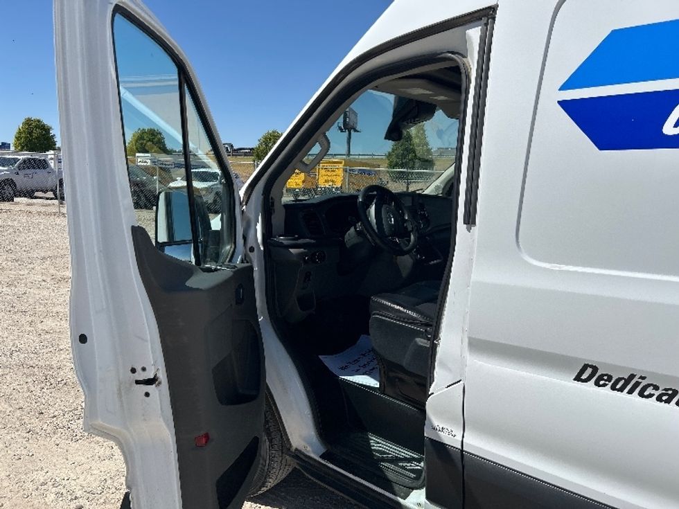 Cargo Van (Panel Van)-Light and Medium Duty Trucks-Ford-2023-Transit 250-Amarillo-TX-120,081\n\t\tmiles-$ 34,500 - Image 15
