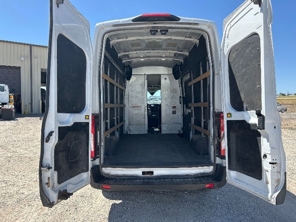 Cargo Van (Panel Van)-Light and Medium Duty Trucks-Ford-2023-Transit 250-Amarillo-TX-120,081\n\t\tmiles-$ 34,500 - Image 8