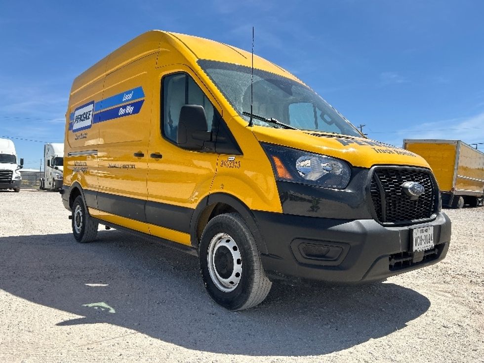 Cargo Van (Panel Van)-Light and Medium Duty Trucks-Ford-2023-Transit 250-Amarillo-TX-145,560\n\t\tmiles-$ 28,000 - Image 1