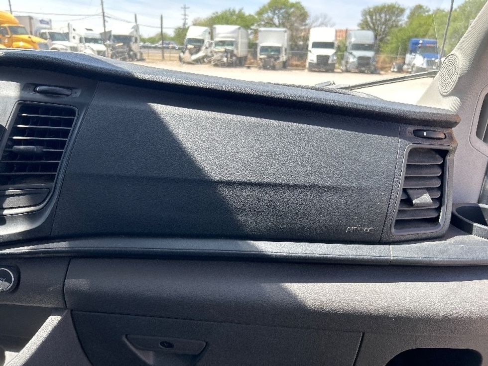 Cargo Van (Panel Van)-Light and Medium Duty Trucks-Ford-2023-Transit 250-Amarillo-TX-145,560\n\t\tmiles-$ 28,000 - Image 20