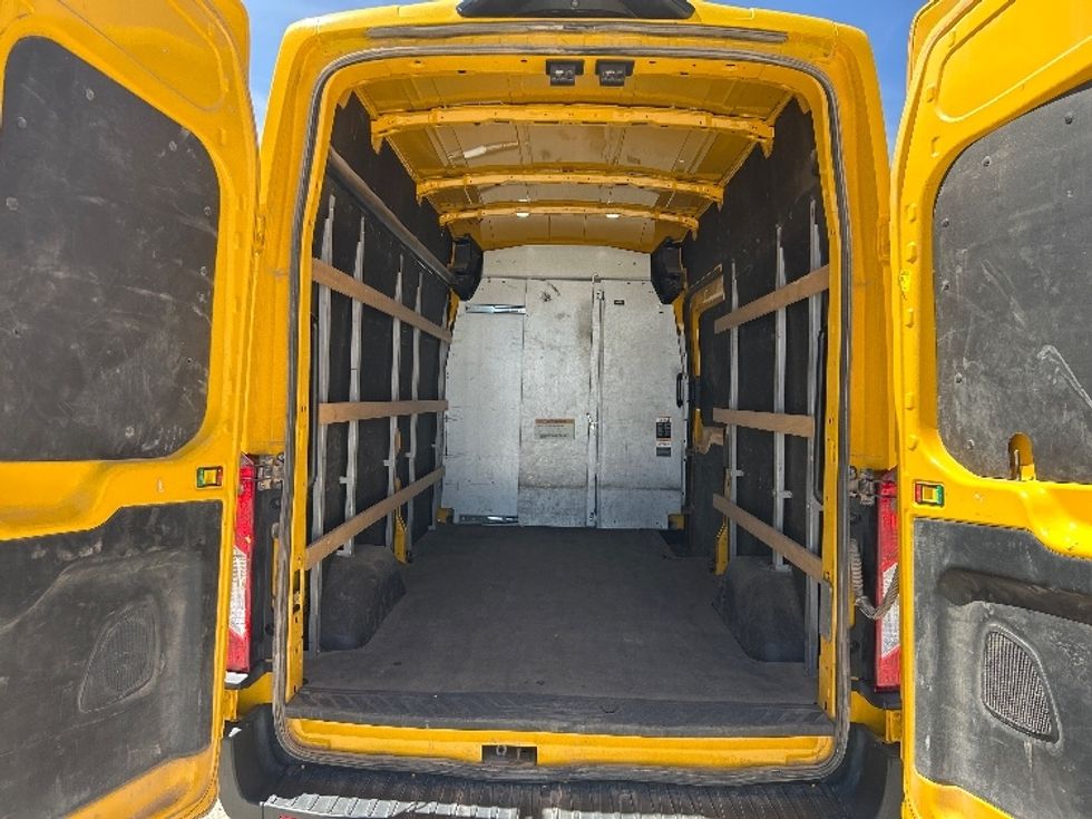 Cargo Van (Panel Van)-Light and Medium Duty Trucks-Ford-2023-Transit 250-Amarillo-TX-145,560\n\t\tmiles-$ 28,000 - Image 8