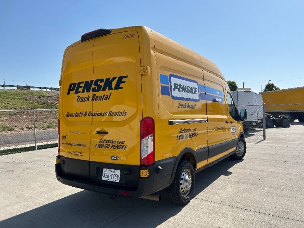 Cargo Van (Panel Van)-Light and Medium Duty Trucks-Ford-2023-Transit 250-Amarillo-TX-57,035\n\t\tmiles-$ 45,500 - Image 13