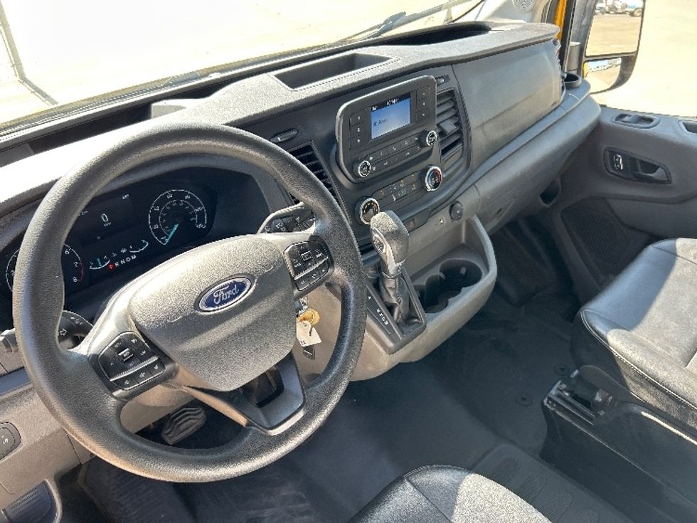Cargo Van (Panel Van)-Light and Medium Duty Trucks-Ford-2023-Transit 250-Amarillo-TX-57,035\n\t\tmiles-$ 45,500 - Image 17
