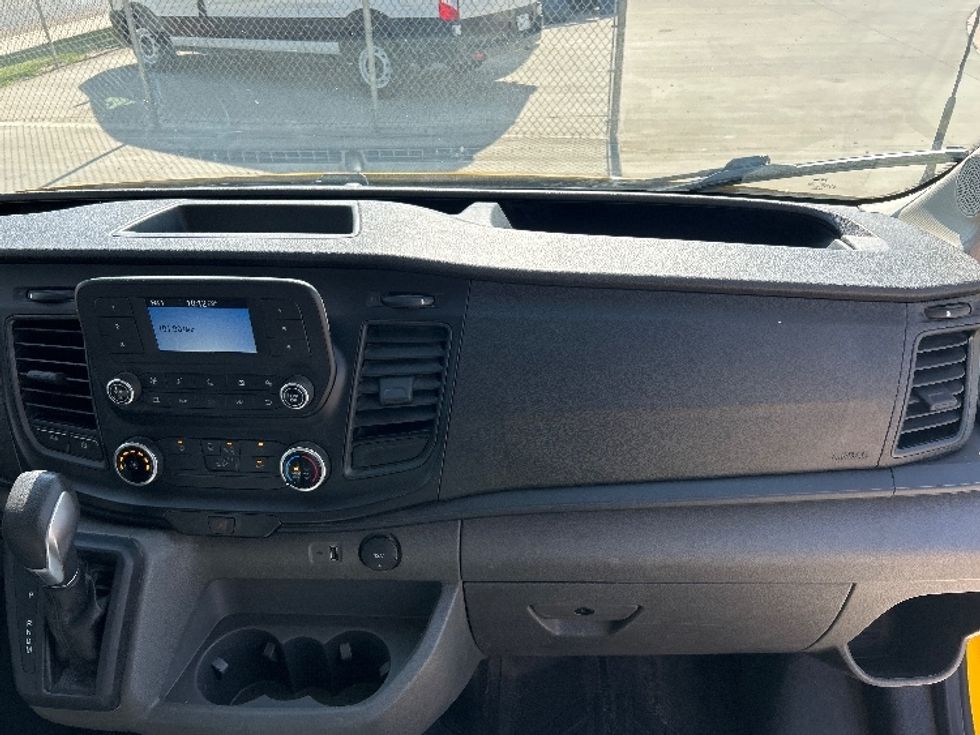 Cargo Van (Panel Van)-Light and Medium Duty Trucks-Ford-2023-Transit 250-Amarillo-TX-57,035\n\t\tmiles-$ 45,500 - Image 21