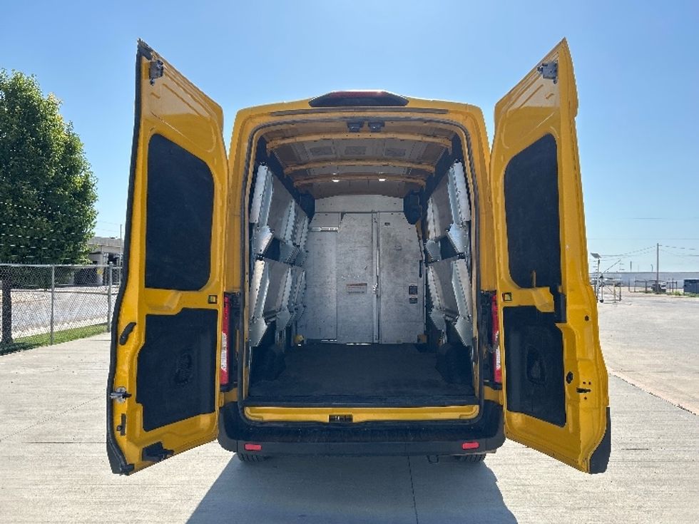 Cargo Van (Panel Van)-Light and Medium Duty Trucks-Ford-2023-Transit 250-Amarillo-TX-57,035\n\t\tmiles-$ 45,500 - Image 9