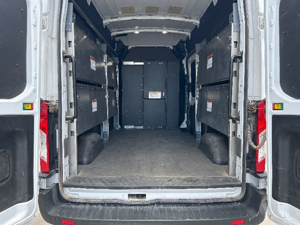 Cargo Van (Panel Van)-Light and Medium Duty Trucks-Ford-2023-Transit 250-Amarillo-TX-71,120\n\t\tmiles-$ 42,250 - Image 10