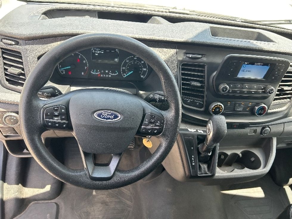 Cargo Van (Panel Van)-Light and Medium Duty Trucks-Ford-2023-Transit 250-Amarillo-TX-71,120\n\t\tmiles-$ 42,250 - Image 18