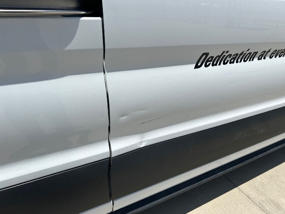 Cargo Van (Panel Van)-Light and Medium Duty Trucks-Ford-2023-Transit 250-Amarillo-TX-71,120\n\t\tmiles-$ 42,250 - Image 27