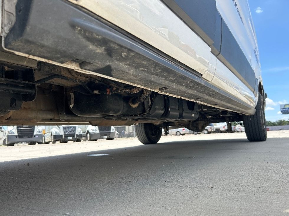 Cargo Van (Panel Van)-Light and Medium Duty Trucks-Ford-2023-Transit 250-Amarillo-TX-71,120\n\t\tmiles-$ 42,250 - Image 5