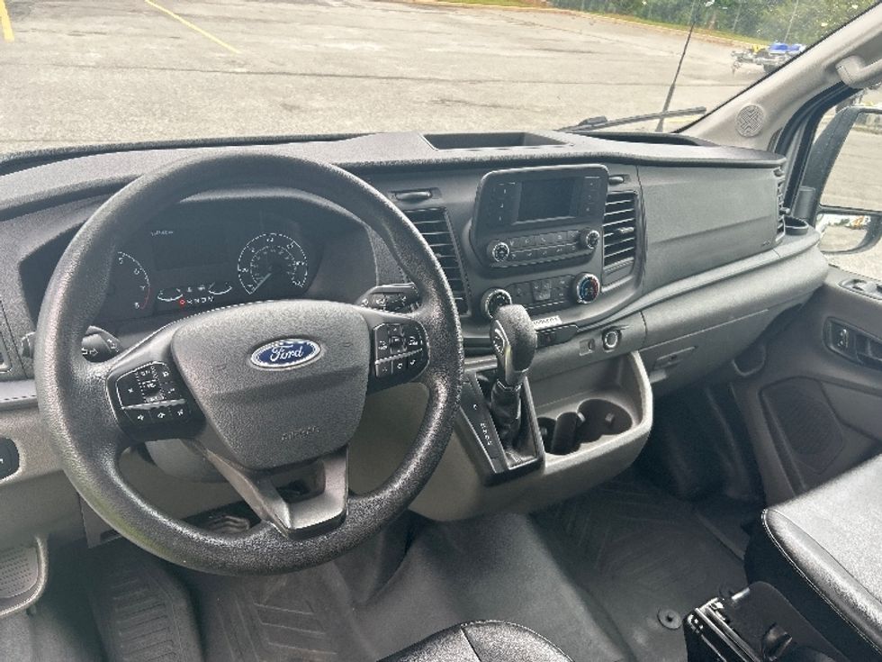 Cargo Van (Panel Van)-Light and Medium Duty Trucks-Ford-2023-Transit 250-Atlanta (Forest Park)-GA-41,522\n\t\tmiles-$ 52,750 - Image 18