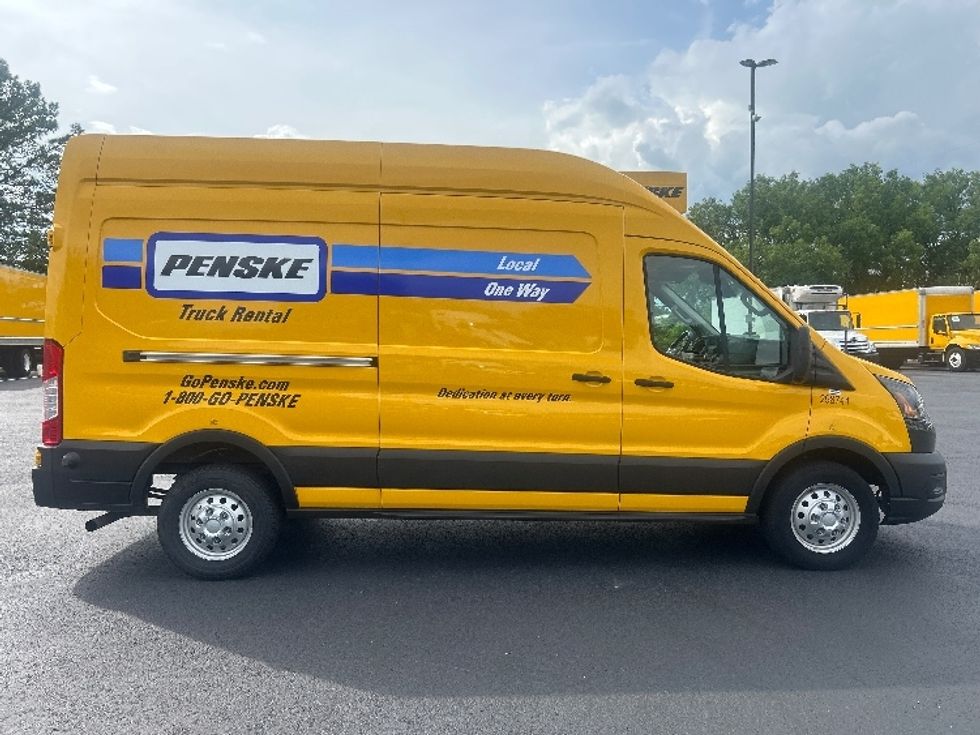 Cargo Van (Panel Van)-Light and Medium Duty Trucks-Ford-2023-Transit 250-Atlanta (Forest Park)-GA-51,012\n\t\tmiles-$ 47,250 - Image 15