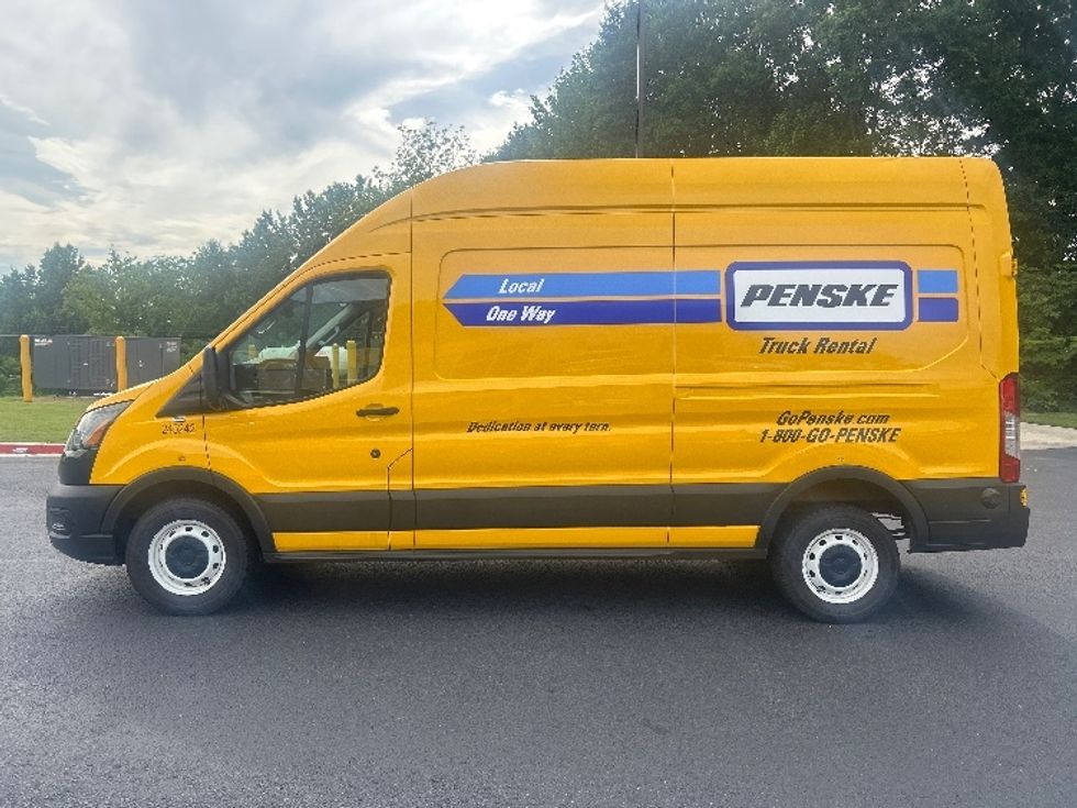 Cargo Van (Panel Van)-Light and Medium Duty Trucks-Ford-2023-Transit 250-Atlanta (Forest Park)-GA-75,924\n\t\tmiles-$ 39,750 - Image 4
