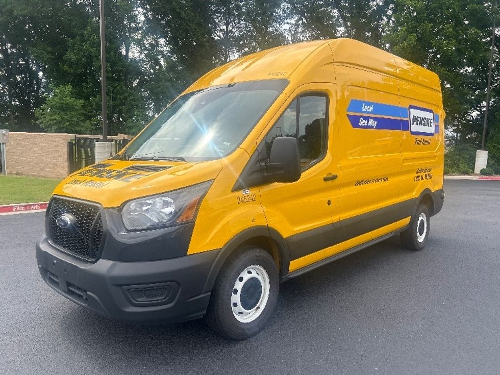 Cargo Van (Panel Van)-Light and Medium Duty Trucks-Ford-2023-Transit 250-Atlanta (Forest Park)-GA-75,924\n\t\tmiles-$ 39,750 - Image 3