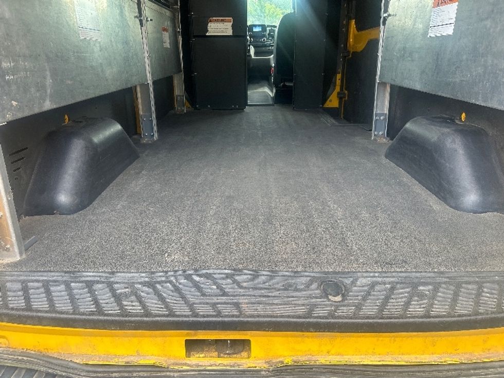 Cargo Van (Panel Van)-Light and Medium Duty Trucks-Ford-2023-Transit 250-Atlanta (Forest Park)-GA-75,924\n\t\tmiles-$ 39,750 - Image 10