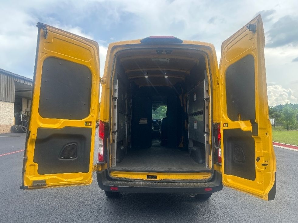 Cargo Van (Panel Van)-Light and Medium Duty Trucks-Ford-2023-Transit 250-Atlanta (Forest Park)-GA-75,924\n\t\tmiles-$ 39,750 - Image 8