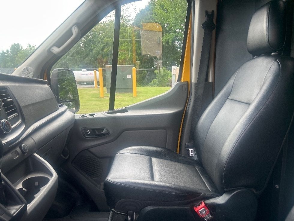 Cargo Van (Panel Van)-Light and Medium Duty Trucks-Ford-2023-Transit 250-Atlanta (Forest Park)-GA-75,924\n\t\tmiles-$ 39,750 - Image 19