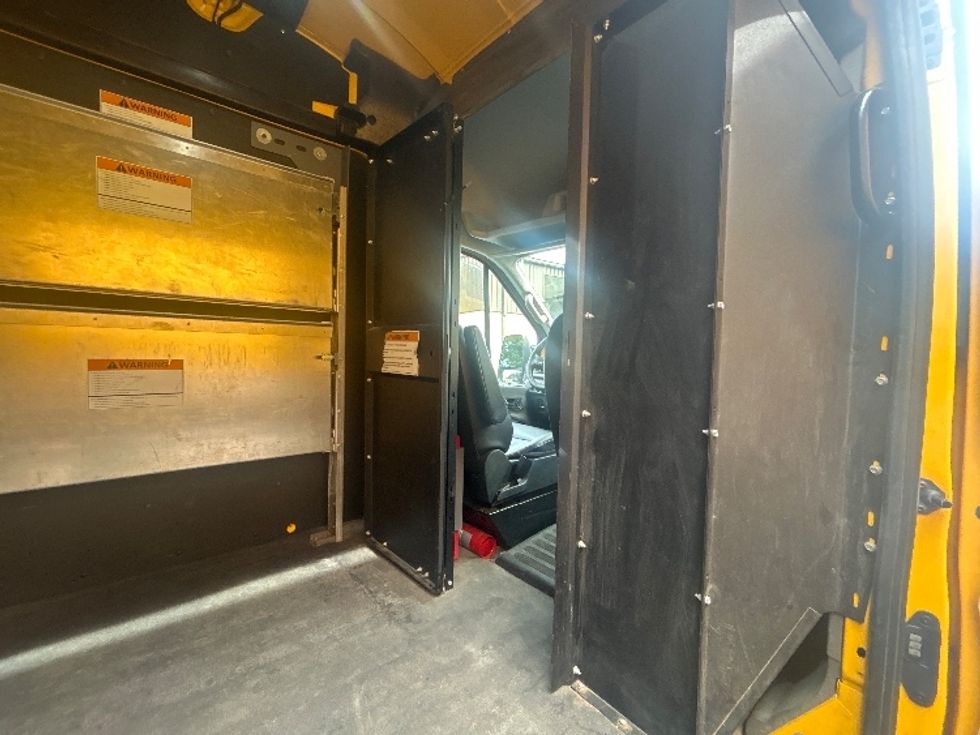 Cargo Van (Panel Van)-Light and Medium Duty Trucks-Ford-2023-Transit 250-Atlanta (Forest Park)-GA-75,924\n\t\tmiles-$ 39,750 - Image 26
