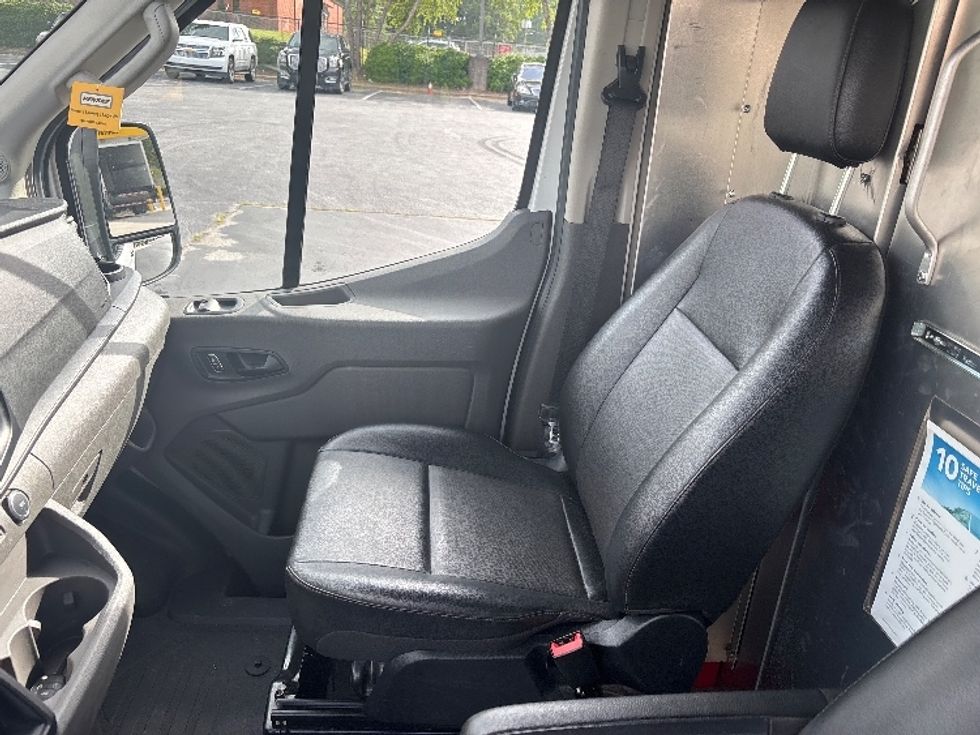 Cargo Van (Panel Van)-Light and Medium Duty Trucks-Ford-2023-Transit 250-Atlanta-GA-110,406\n\t\tmiles-$ 36,250 - Image 16