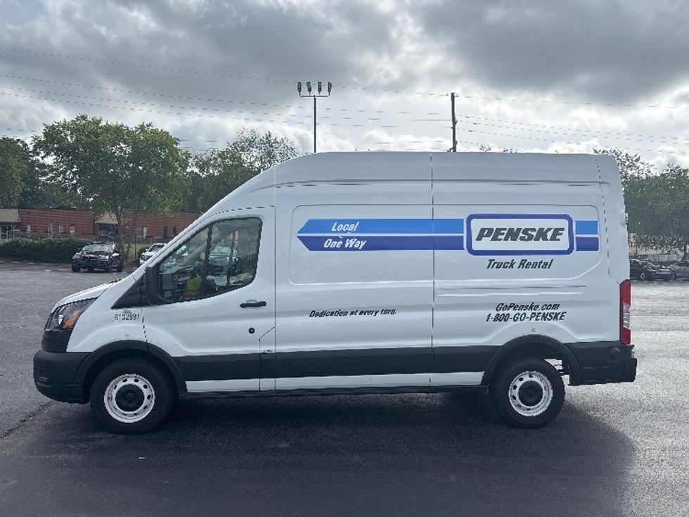 Cargo Van (Panel Van)-Light and Medium Duty Trucks-Ford-2023-Transit 250-Atlanta-GA-110,406\n\t\tmiles-$ 36,250 - Image 4