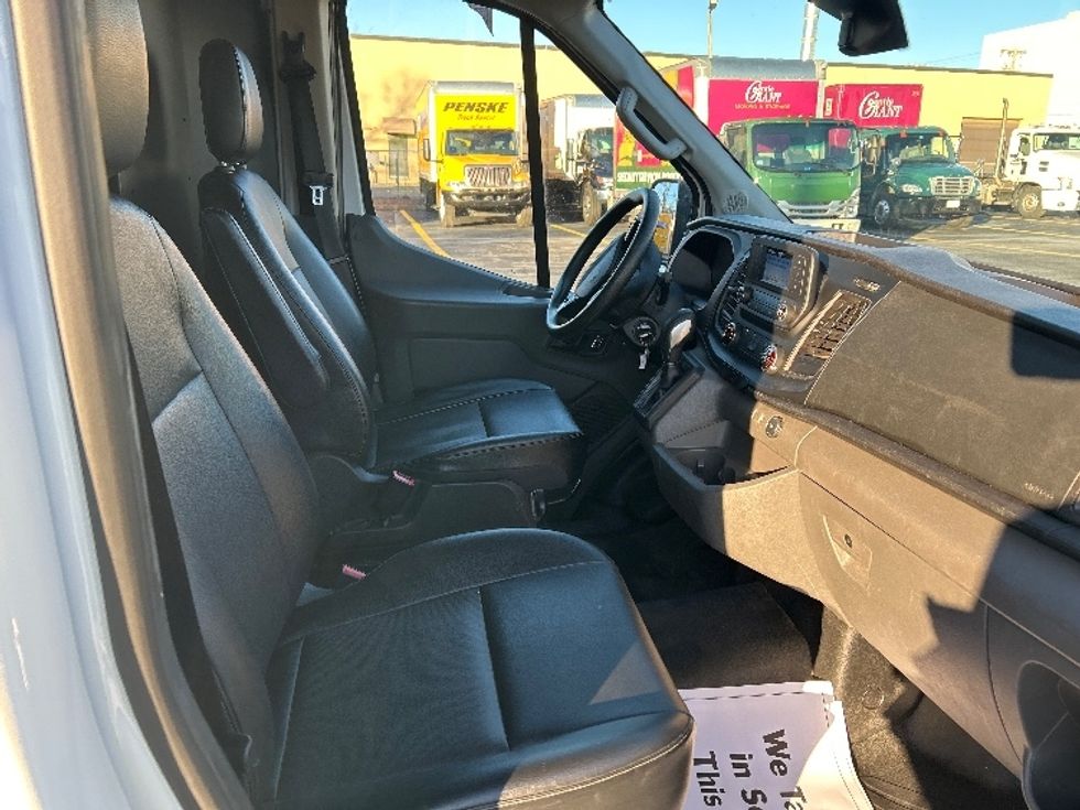 Cargo Van (Panel Van)-Light and Medium Duty Trucks-Ford-2023-Transit 250-Auburn-MA-49,705\n\t\tmiles-$ 48,000 - Image 22