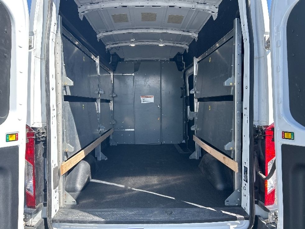 Cargo Van (Panel Van)-Light and Medium Duty Trucks-Ford-2023-Transit 250-Aurora-CO-32,610\n\t\tmiles-$ 46,750 - Image 8
