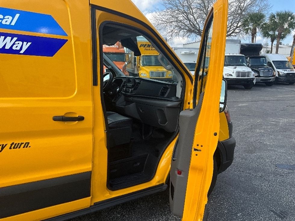 Cargo Van (Panel Van)-Light and Medium Duty Trucks-Ford-2023-Transit 250-Aurora-CO-54,322\n\t\tmiles-$ 40,750 - Image 20