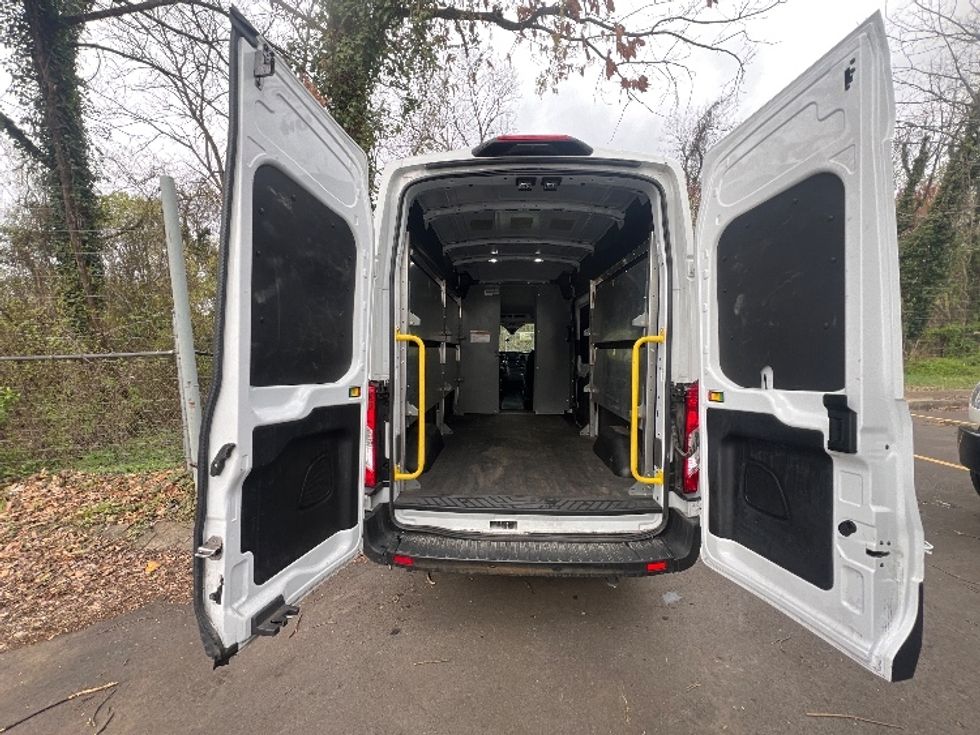 Cargo Van (Panel Van)-Light and Medium Duty Trucks-Ford-2023-Transit 250-Baltimore-MD-38,635\n\t\tmiles-$ 46,500 - Image 7