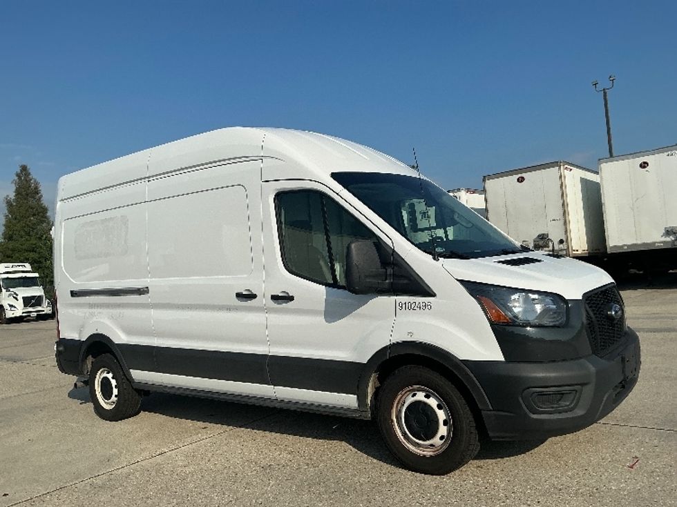 Cargo Van (Panel Van)-Light and Medium Duty Trucks-Ford-2023-Transit 250-Baton Rouge-LA-71,397\n\t\tmiles-$ 44,750 - Image 1