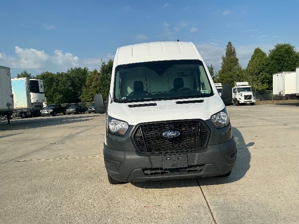 Cargo Van (Panel Van)-Light and Medium Duty Trucks-Ford-2023-Transit 250-Baton Rouge-LA-71,397\n\t\tmiles-$ 44,750 - Image 2