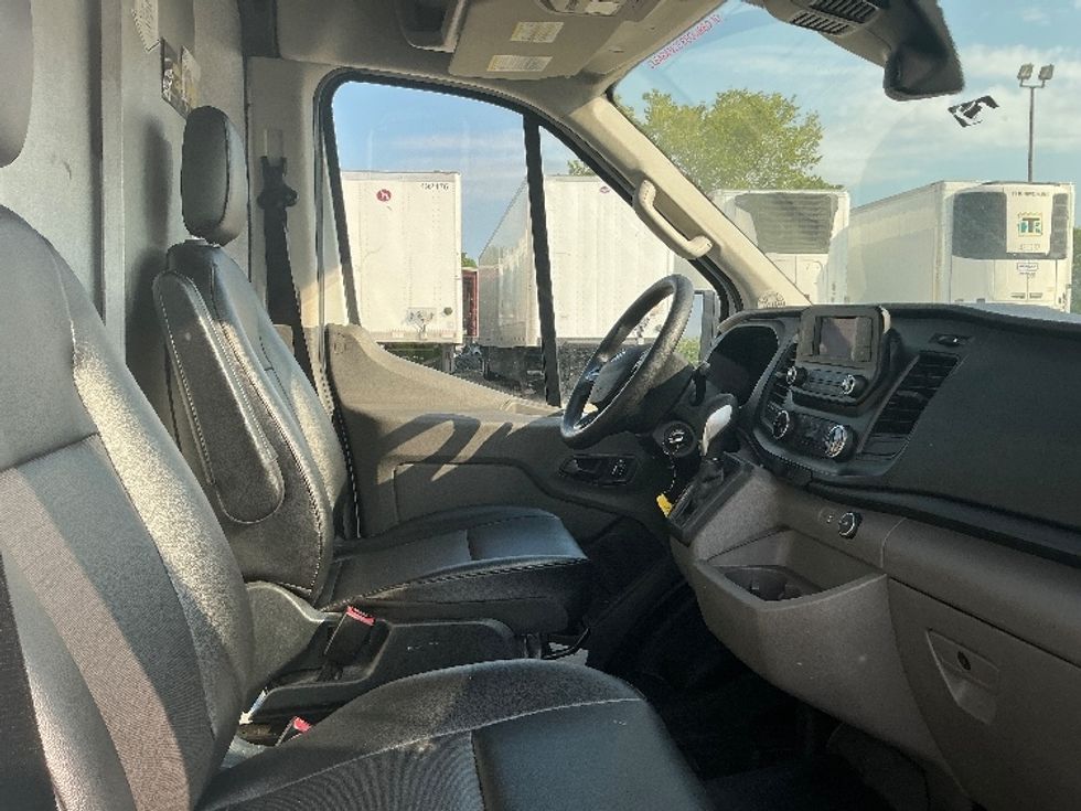 Cargo Van (Panel Van)-Light and Medium Duty Trucks-Ford-2023-Transit 250-Baton Rouge-LA-71,397\n\t\tmiles-$ 44,750 - Image 20