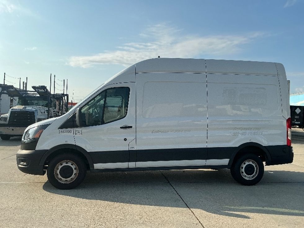 Cargo Van (Panel Van)-Light and Medium Duty Trucks-Ford-2023-Transit 250-Baton Rouge-LA-71,397\n\t\tmiles-$ 44,750 - Image 4