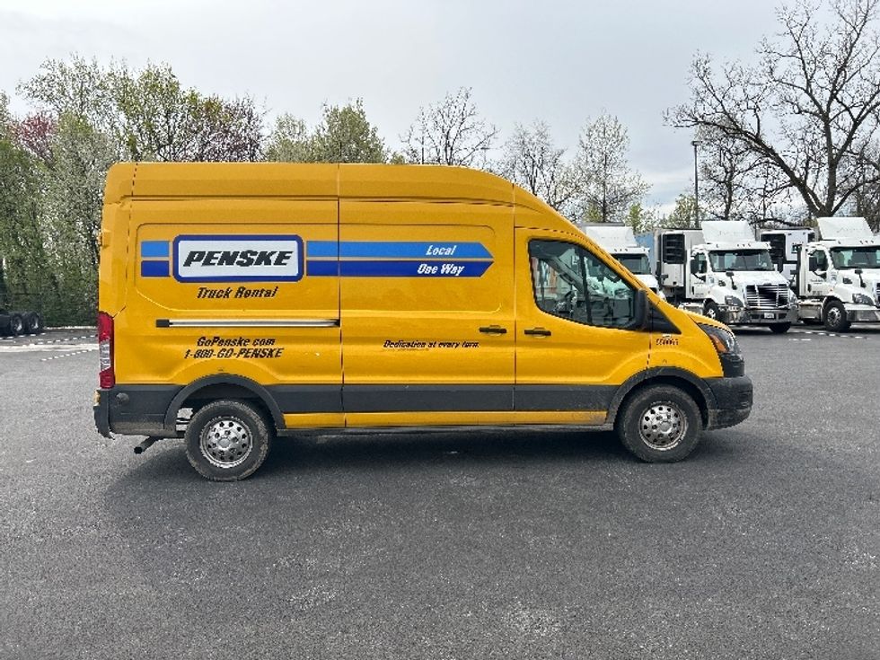 Cargo Van (Panel Van)-Light and Medium Duty Trucks-Ford-2023-Transit 250-Belcamp-MD-46,937\n\t\tmiles-$ 51,000 - Image 14