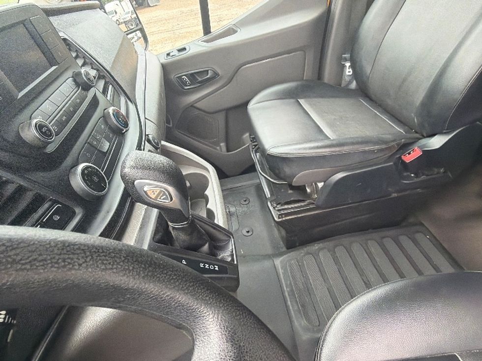 Cargo Van (Panel Van)-Light and Medium Duty Trucks-Ford-2023-Transit 250-Belden-MS-101,559\n\t\tmiles-$ 41,250 - Image 19