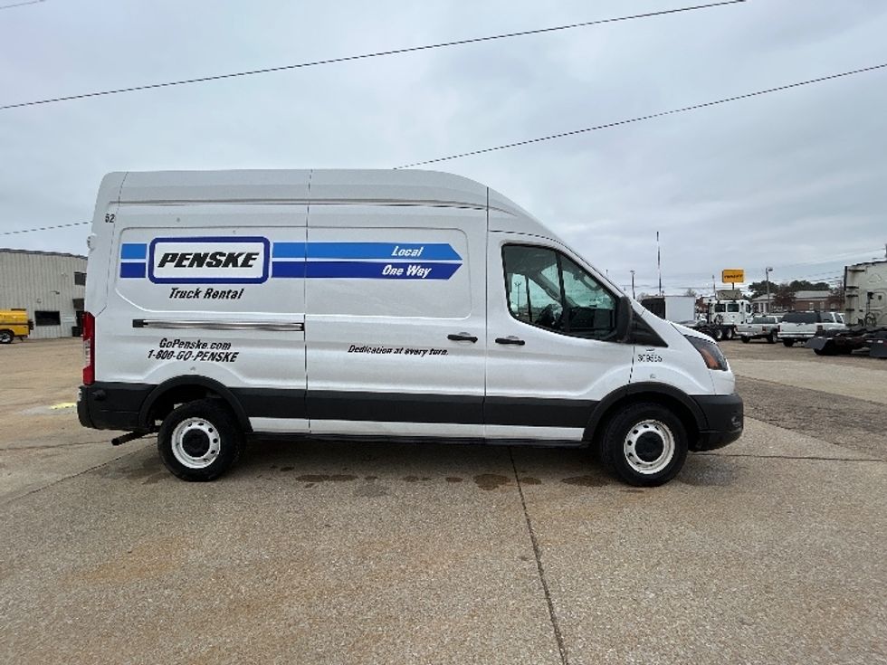 Cargo Van (Panel Van)-Light and Medium Duty Trucks-Ford-2023-Transit 250-Belden-MS-69,862\n\t\tmiles-$ 49,250 - Image 14