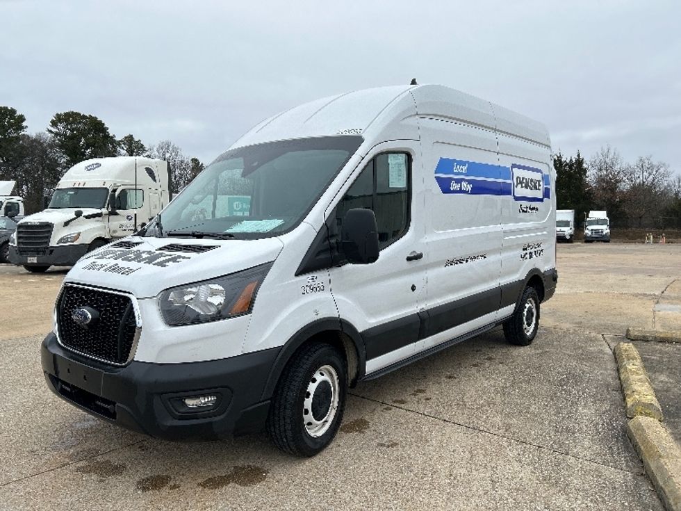 Cargo Van (Panel Van)-Light and Medium Duty Trucks-Ford-2023-Transit 250-Belden-MS-69,862\n\t\tmiles-$ 49,250 - Image 3
