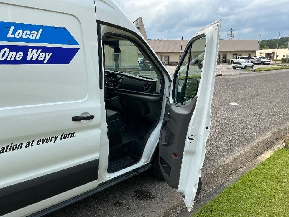 Cargo Van (Panel Van)-Light and Medium Duty Trucks-Ford-2023-Transit 250-Birmingham-AL-80,279\n\t\tmiles-$ 42,000 - Image 20