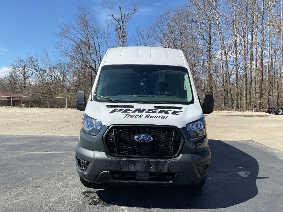 Cargo Van (Panel Van)-Light and Medium Duty Trucks-Ford-2023-Transit 250-Bloomington-IN-58,903\n\t\tmiles-$ 43,250 - Image 2