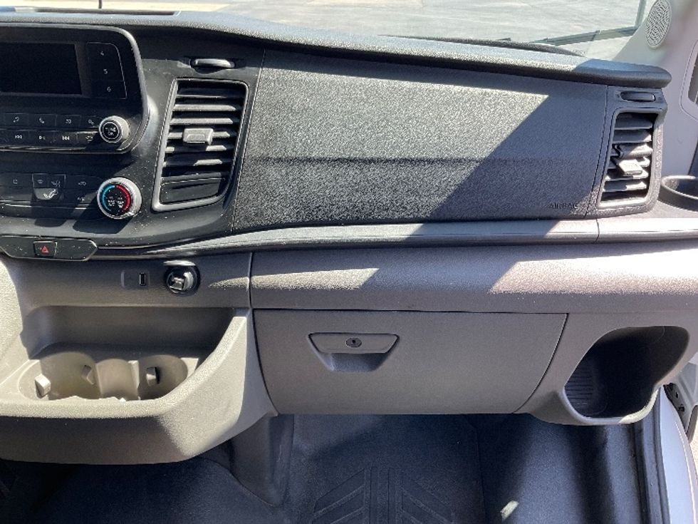 Cargo Van (Panel Van)-Light and Medium Duty Trucks-Ford-2023-Transit 250-Bloomington-IN-58,903\n\t\tmiles-$ 43,250 - Image 20