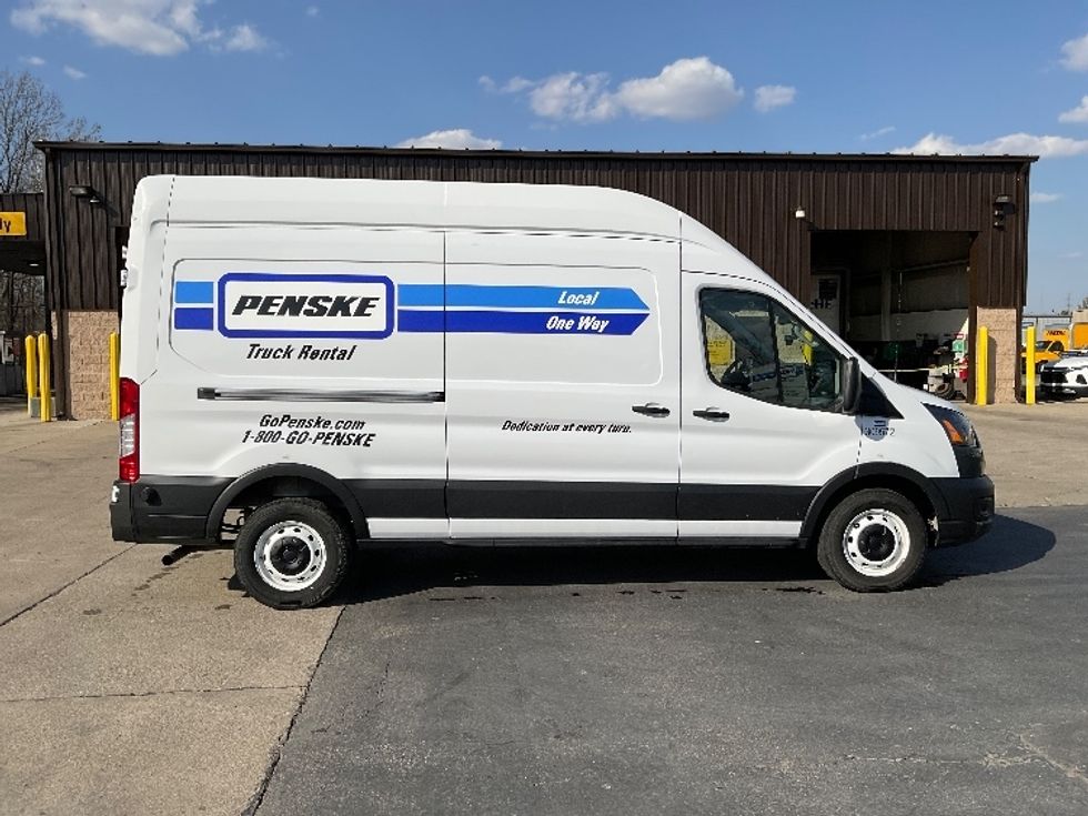 Cargo Van (Panel Van)-Light and Medium Duty Trucks-Ford-2023-Transit 250-Bloomington-IN-64,236\n\t\tmiles-$ 42,500 - Image 14