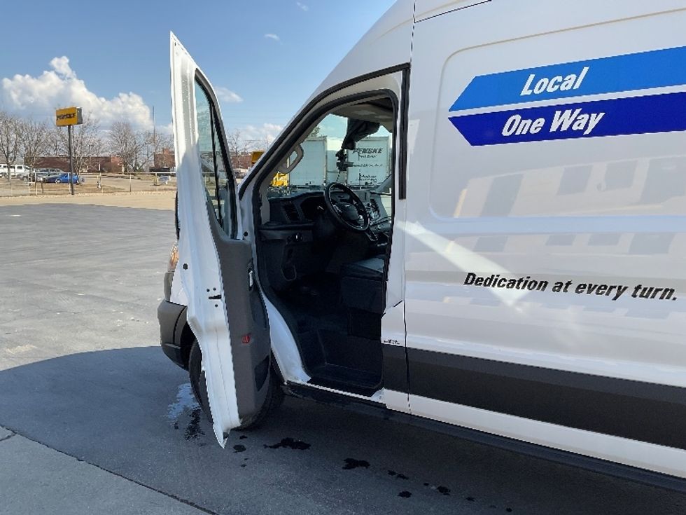 Cargo Van (Panel Van)-Light and Medium Duty Trucks-Ford-2023-Transit 250-Bloomington-IN-64,236\n\t\tmiles-$ 42,500 - Image 15