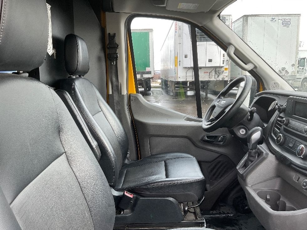 Cargo Van (Panel Van)-Light and Medium Duty Trucks-Ford-2023-Transit 250-Boise-ID-33,345\n\t\tmiles-$ 47,500 - Image 22